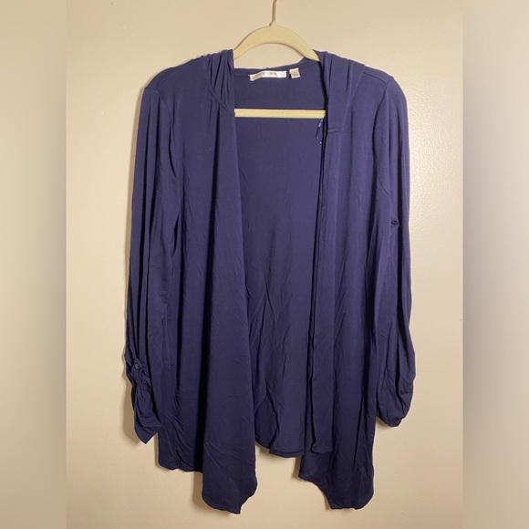 Tops - Women's Long Sleeve Navy Top